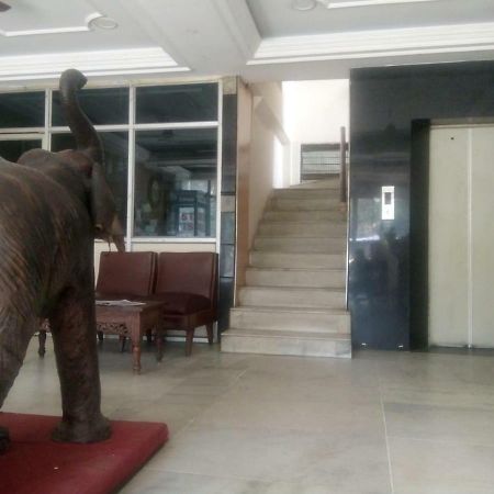 Hotel Dewans Residency Mysore Eksteriør billede