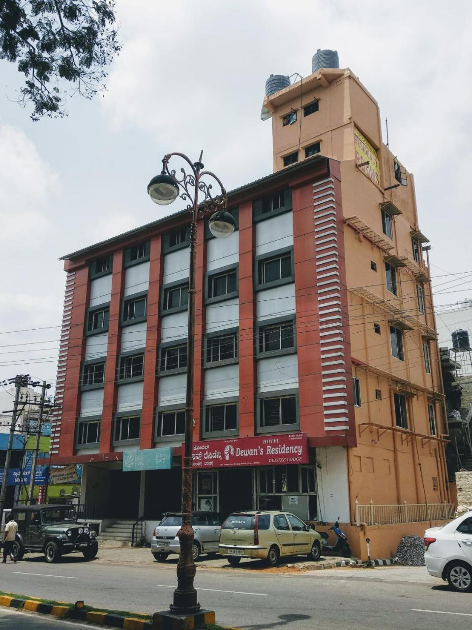 Hotel Dewans Residency Mysore Eksteriør billede