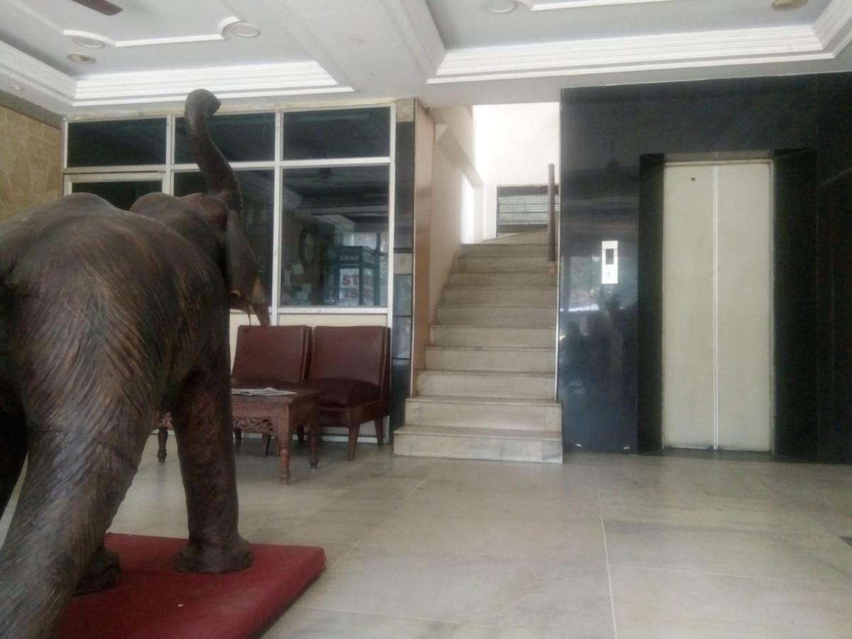 Hotel Dewans Residency Mysore Eksteriør billede
